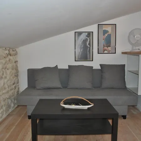 Apartmán La Sarrasine Aigueze